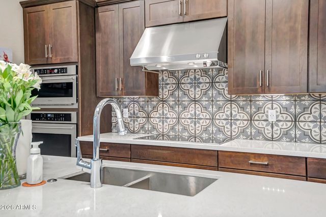 4221 SAWBUCK Way, Wickenburg, AZ 85390