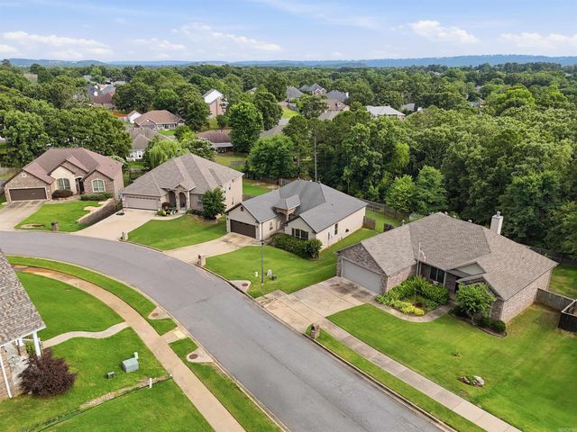 12 Cedar Cove, Maumelle, AR 72113