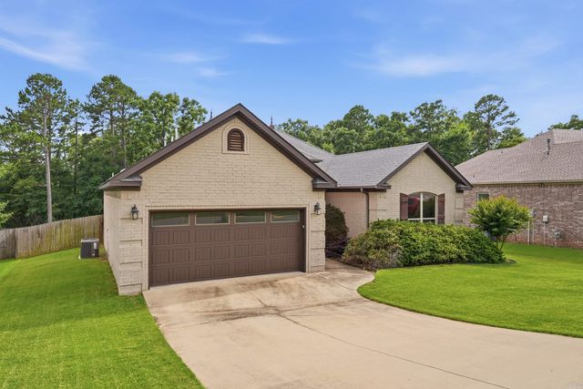 12 Cedar Cove, Maumelle, AR 72113