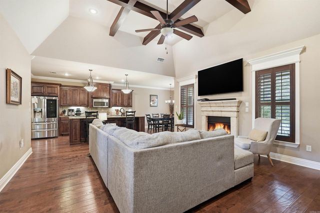 12 Cedar Cove, Maumelle, AR 72113