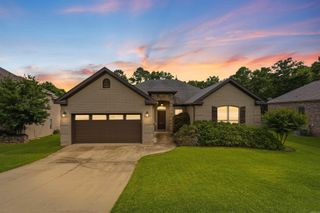 12 Cedar Cove, Maumelle, AR 72113