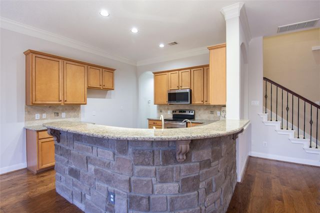 347 Old Aqua Landing E, Conroe, TX 77356