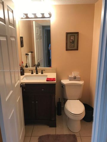 2142 Siena Way, Hollywood, FL 33021