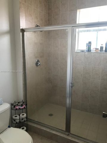 2142 Siena Way, Hollywood, FL 33021