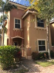 2142 Siena Way, Hollywood, FL 33021
