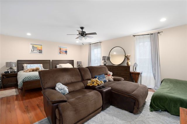 124 Bishop Avenue, East Providence, RI 02916