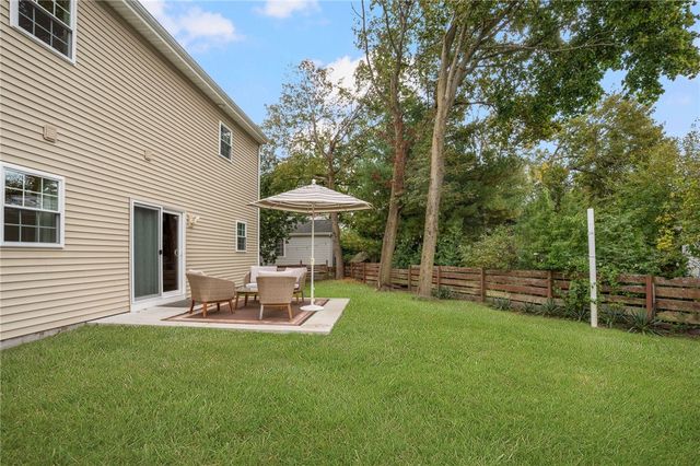 124 Bishop Avenue, East Providence, RI 02916