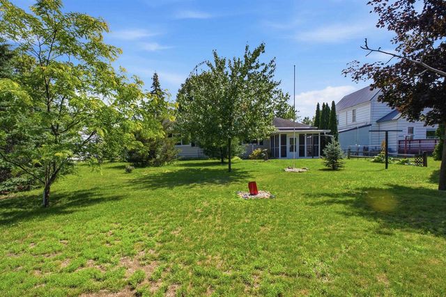 122 Harvard Street, Princeton, WI 54968