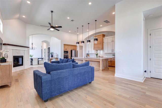 4510 Windmill Landing Lane, Fulshear, TX 77441