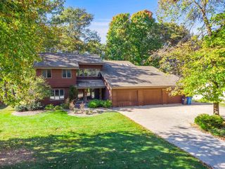 1591 Maricopa Drive, Oshkosh, WI 54904