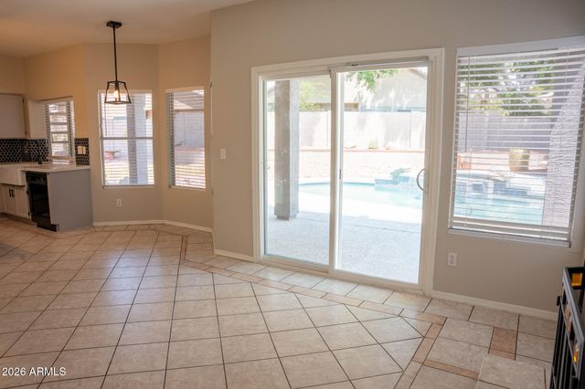 1432 E SALTSAGE Drive, Phoenix, AZ 85048