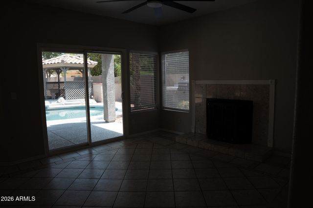 1432 E SALTSAGE Drive, Phoenix, AZ 85048
