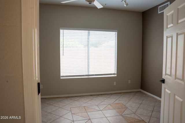1432 E SALTSAGE Drive, Phoenix, AZ 85048