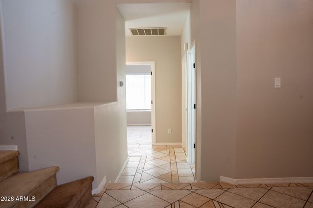1432 E SALTSAGE Drive, Phoenix, AZ 85048