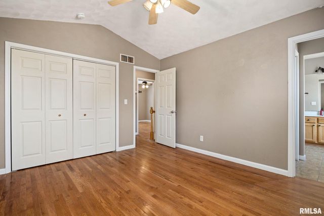 1411 WHITE HORSE Trail, Metamora, IL 61548