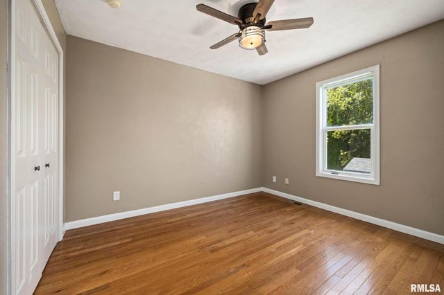1411 WHITE HORSE Trail, Metamora, IL 61548