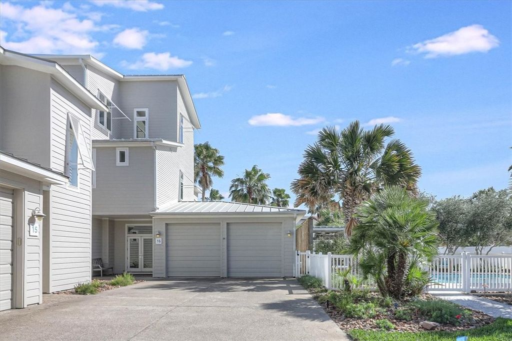 3700 Island Moorings Pkwy 16, Port Aransas, TX 78373 — photo 2