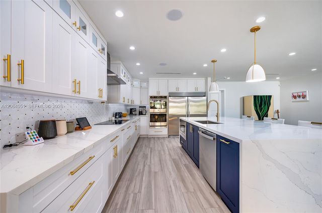 831 Cortez St, Coral Gables, FL 33134