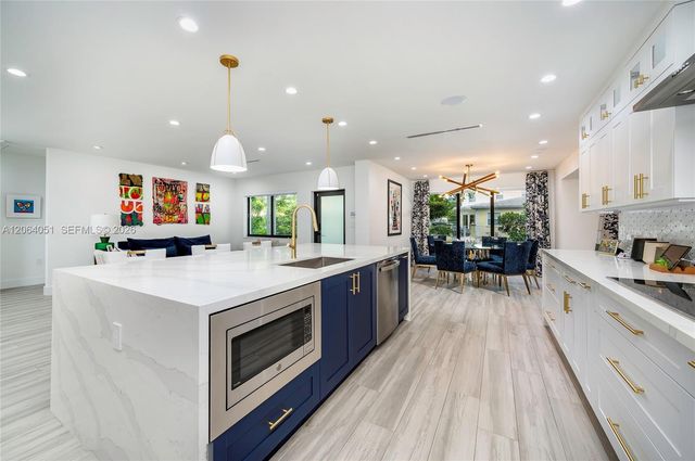 831 Cortez St, Coral Gables, FL 33134