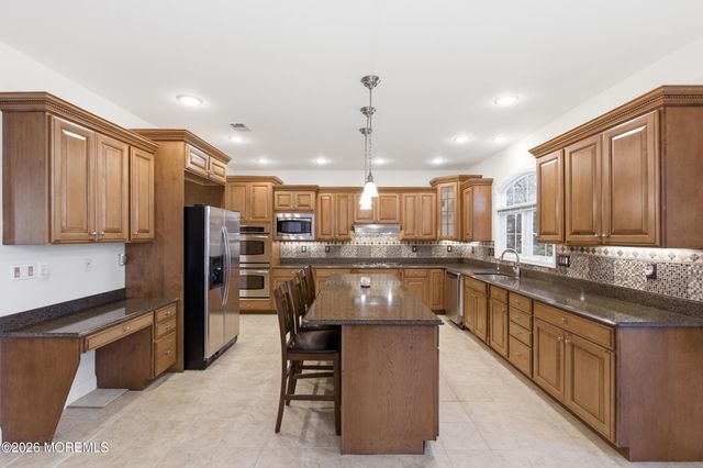 457 S Cooks Bridge Road, Jackson, NJ 08527