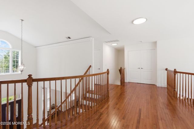 457 S Cooks Bridge Road, Jackson, NJ 08527