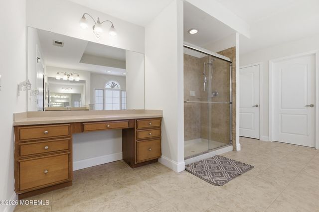 457 S Cooks Bridge Road, Jackson, NJ 08527