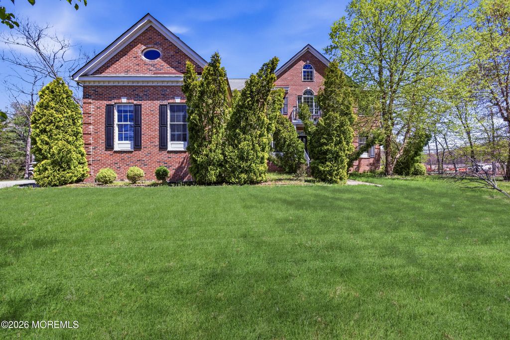 457 S Cooks Bridge Road, Jackson, NJ 08527