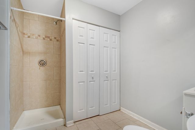 22148 E Churchill Drive, Richton Park, IL 60471