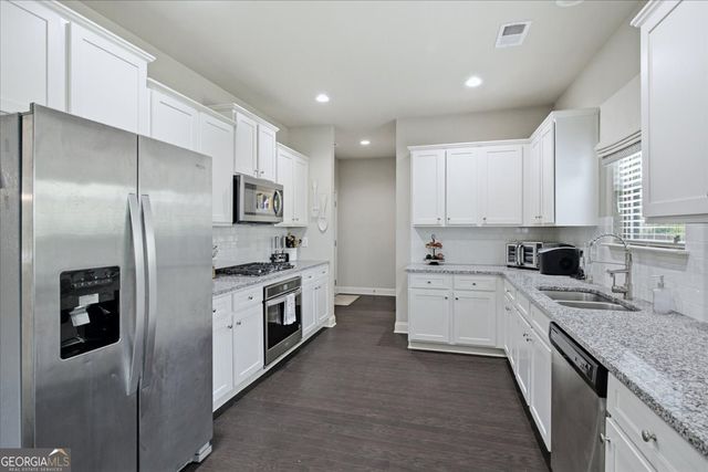 2225 Blackberry Court, Monroe, GA 30656