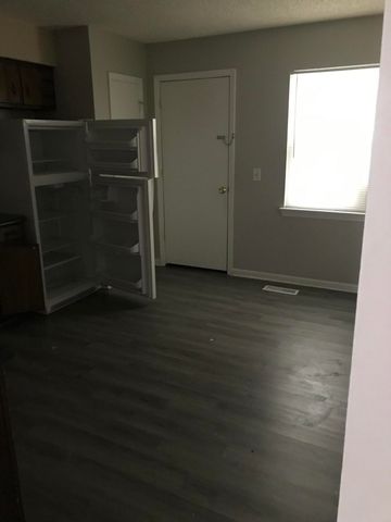 4714 Metro Park Lane, Hixson, TN 37343