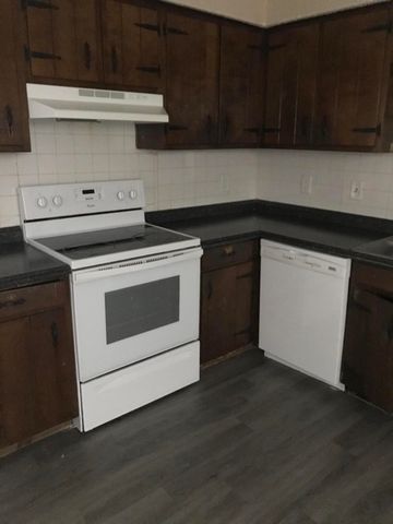 4714 Metro Park Lane, Hixson, TN 37343