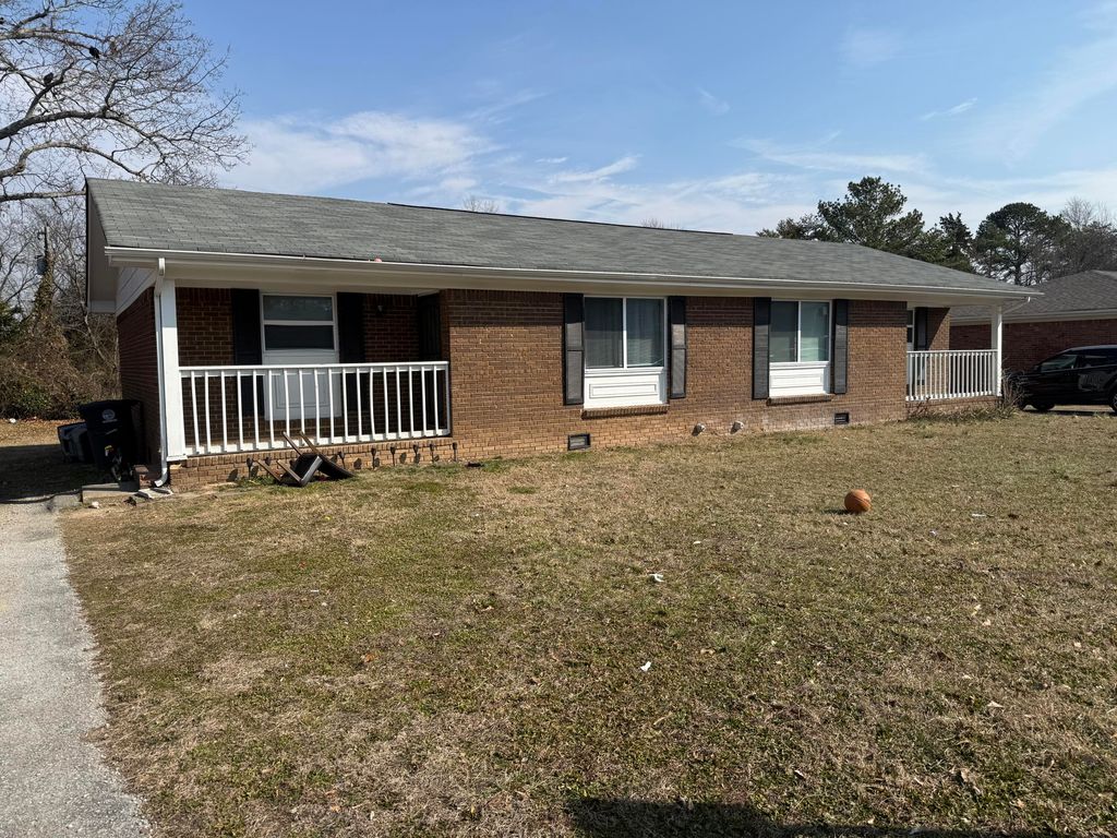 4714 Metro Park Lane, Hixson, TN 37343