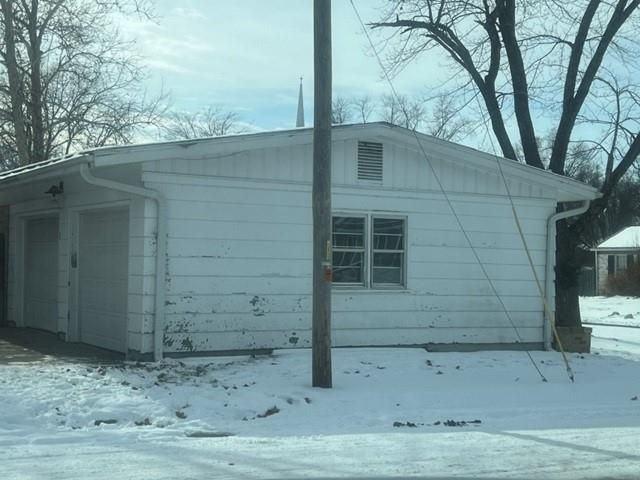 1216 Maple Lane, Sedalia, MO 65301