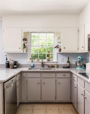 3472 Kenland Road SE, Smyrna, GA 30082