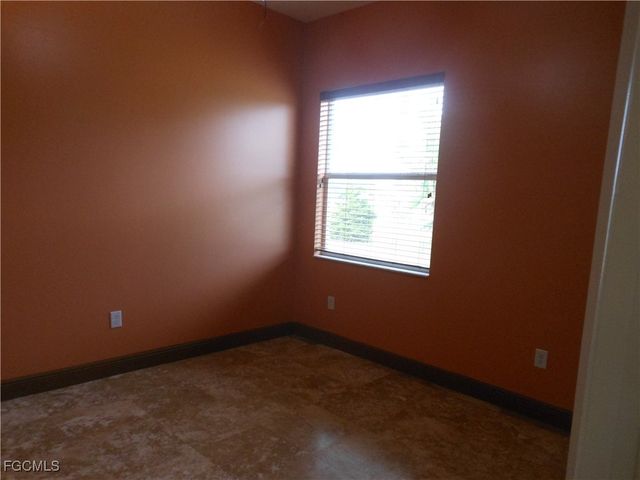 437 Picturesque AVE, Lehigh Acres, FL 33974