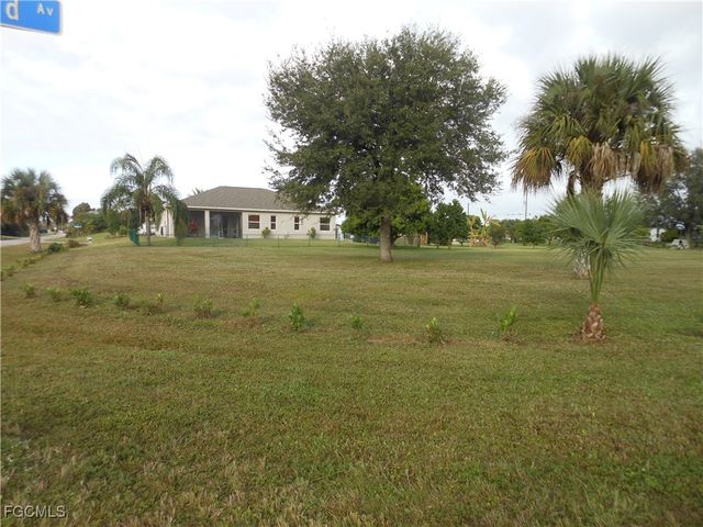 437 Picturesque AVE, Lehigh Acres, FL 33974