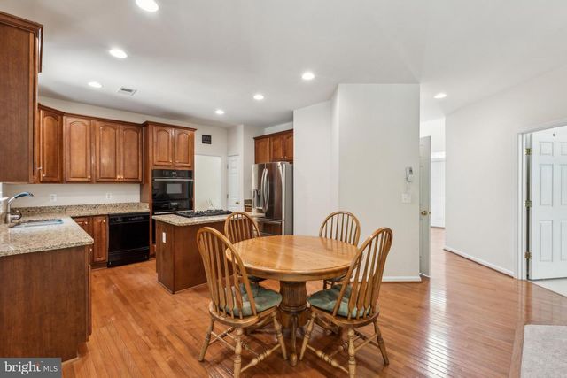 14804 CARTAGENA DR, Gainesville, VA 20155