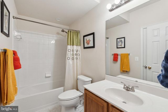 14804 CARTAGENA DR, Gainesville, VA 20155