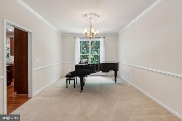 14804 CARTAGENA DR, Gainesville, VA 20155