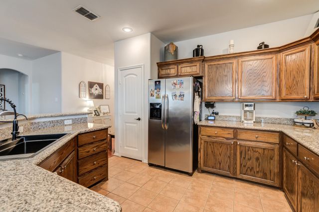 10407 Durham Avenue, Lubbock, TX 79424