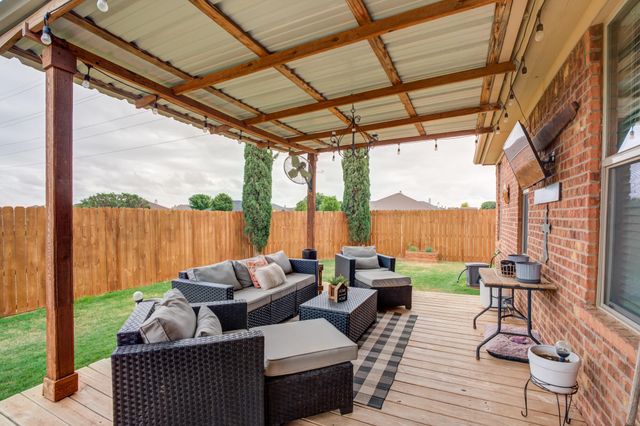 10407 Durham Avenue, Lubbock, TX 79424