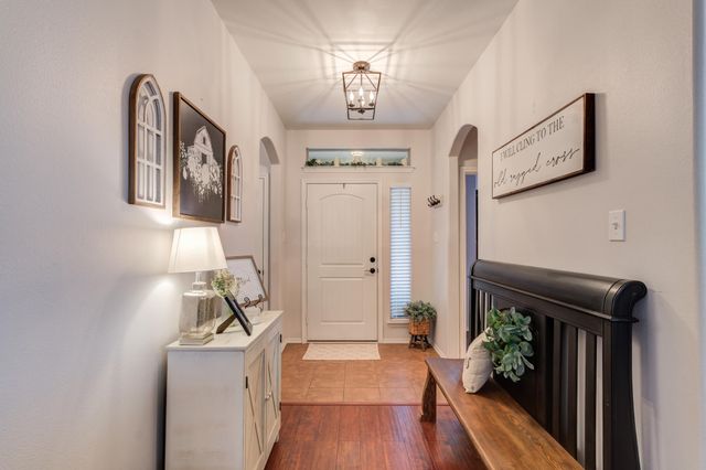 10407 Durham Avenue, Lubbock, TX 79424