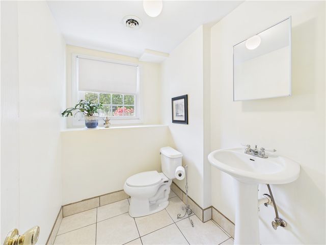 12 Elmonte Drive, Coventry, RI 02816