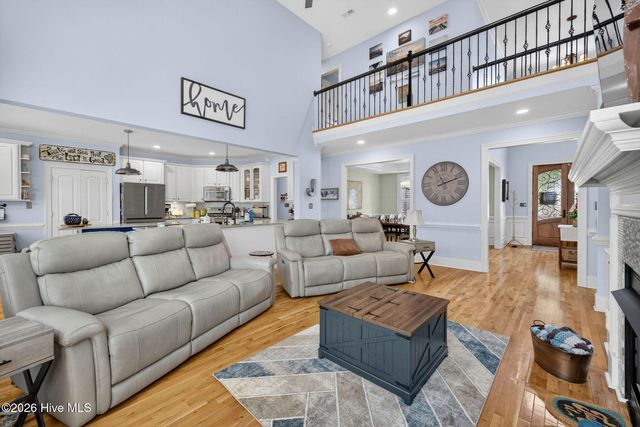 201 King Arthur Drive, Wilmington, NC 28403