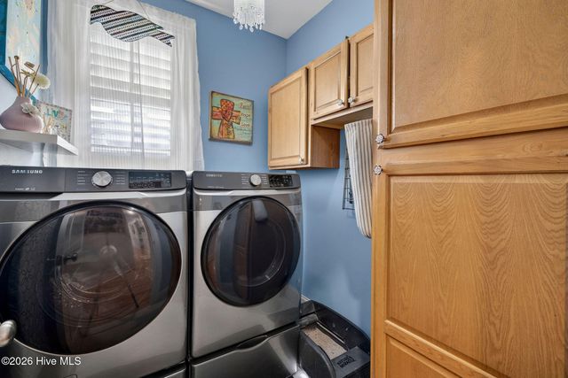 201 King Arthur Drive, Wilmington, NC 28403