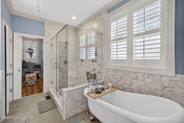 201 King Arthur Drive, Wilmington, NC 28403