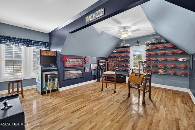 201 King Arthur Drive, Wilmington, NC 28403