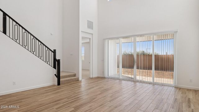 6946 W BUCKHORN Trail, Peoria, AZ 85383