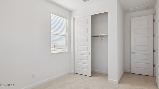 6946 W BUCKHORN Trail, Peoria, AZ 85383