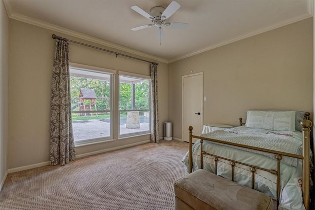 45 Doe Run Drive, The Woodlands, TX 77380